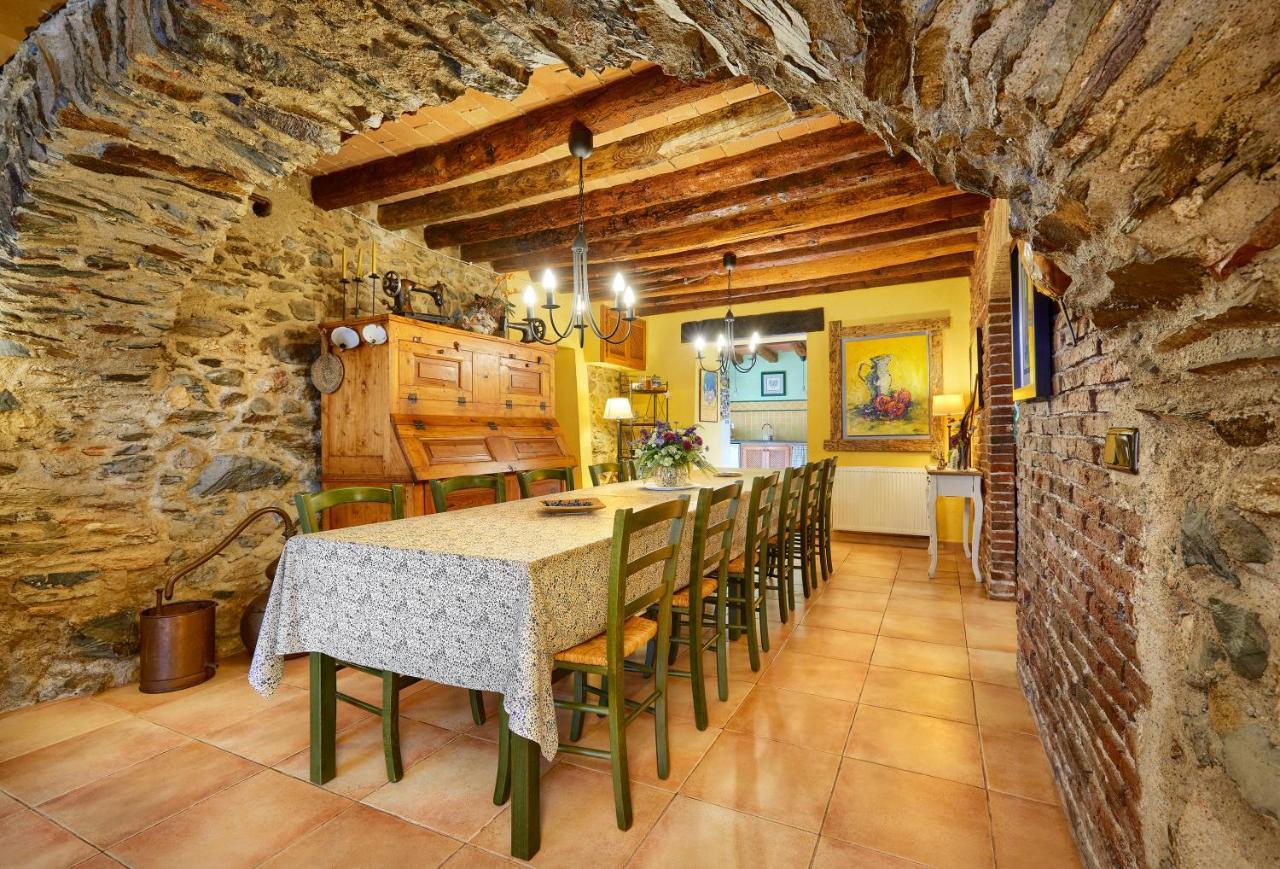 Casa Rural Can Coll Garriguella Exteriör bild
